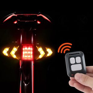 Cykelbaklampa med blinkers