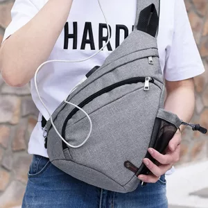 Crossbody-väska USB-laddningsryggsäck